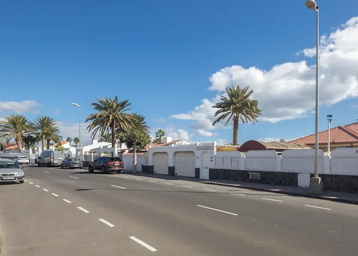 Deluxe Flat In Maspalomas - Garden & Bbq Playa del Inglés