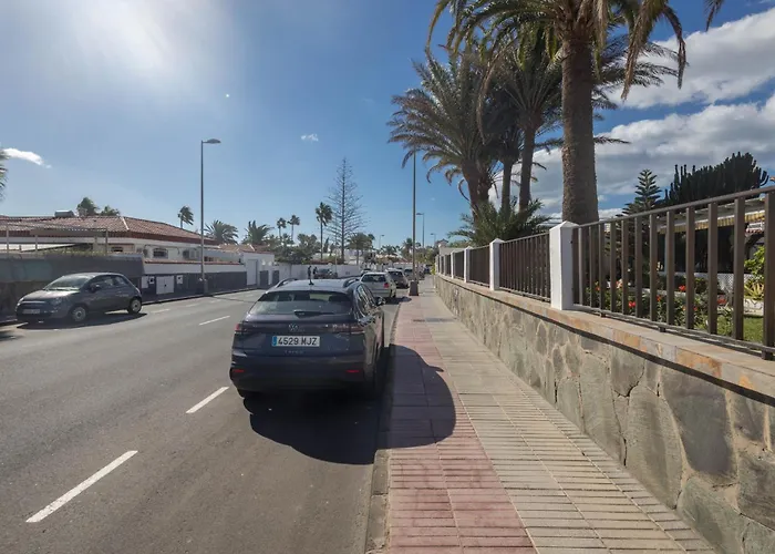 Deluxe Flat In Maspalomas - Garden&bbq Apartment Playa del Inglés